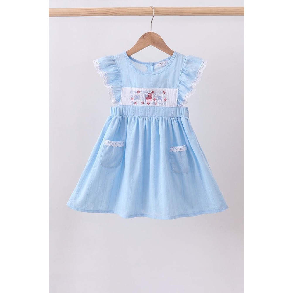 Abby & Evie Girls Light Blue Smocked Patriotic American‎ Flag Lace Dress Size 3T